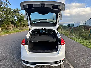 Used 2018 Ford Focus ST-3 White - Interior and Exterior details 8