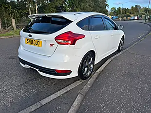 Used 2018 Ford Focus ST-3 White - Interior and Exterior details 9