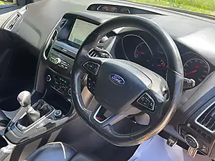 Used 2018 Ford Focus ST-3 Yellow - Interior and Exterior details 14