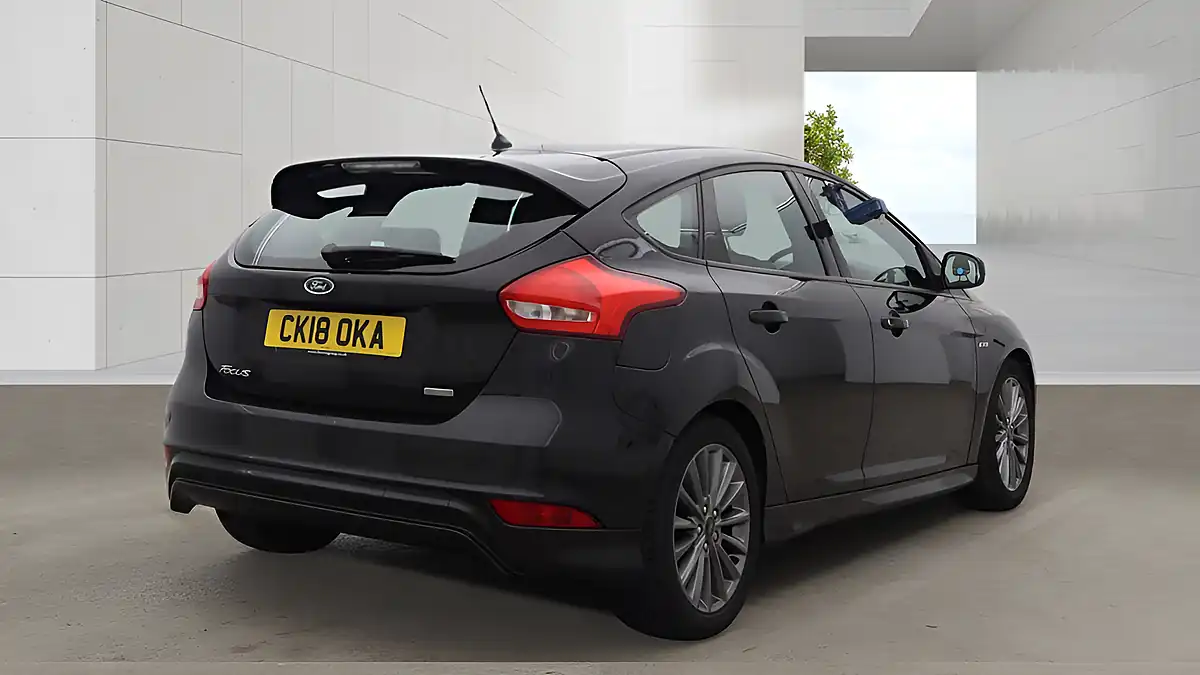 Used 2018 Ford Focus ST-Line Black - Interior and Exterior details 2