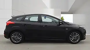Used 2018 Ford Focus ST-Line Black - Interior and Exterior details 3