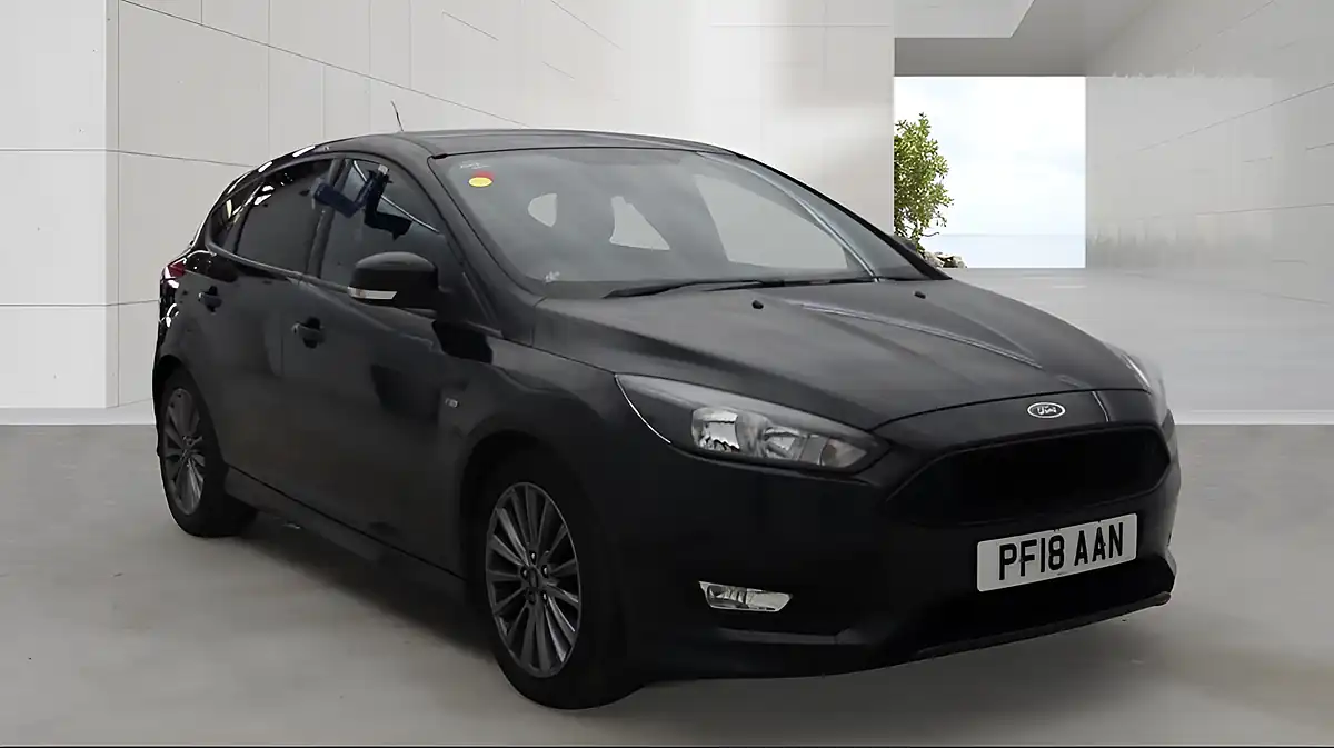 Used 2018 Ford Focus ST-Line Black - Front View