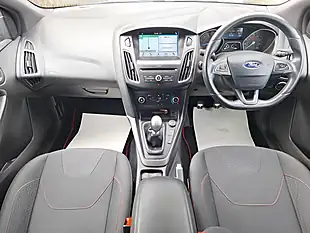 Used 2018 Ford Focus ST Line Black - Interior and Exterior details 10