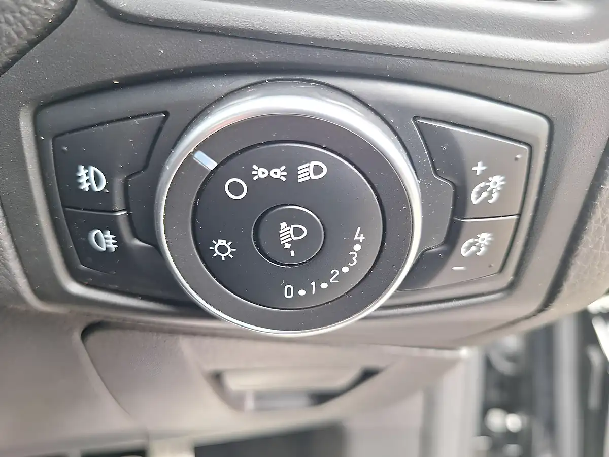 Used 2018 Ford Focus ST Line Black - Interior and Exterior details 14