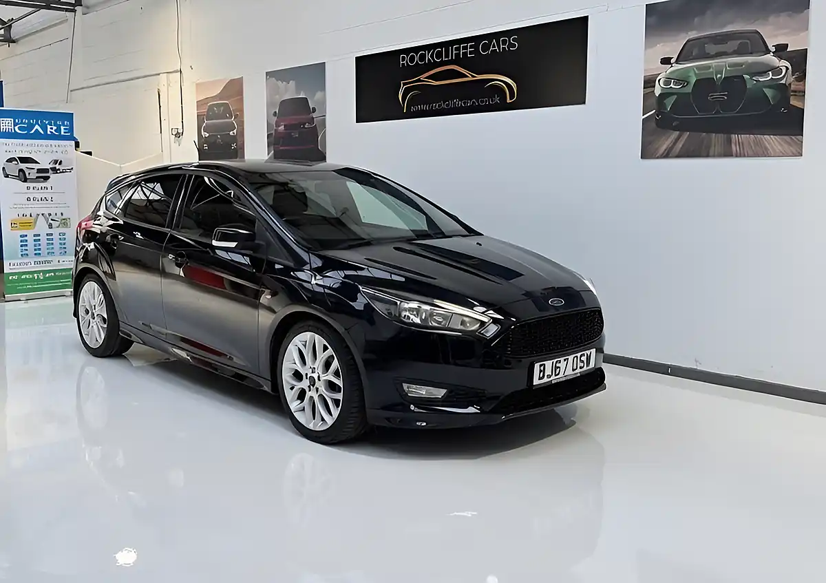 Used 2018 Ford Focus ST-Line Black - Interior and Exterior details 18