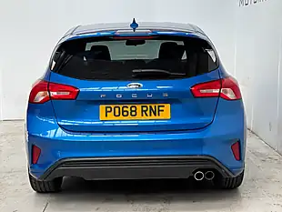 Used 2018 Ford Focus ST-Line Desert Island Blue - Interior and Exterior details 5