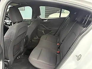 Used 2018 Ford Focus ST-Line Frozen White - Interior and Exterior details 7