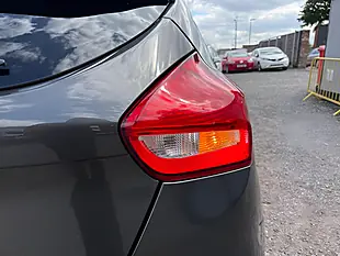 Used 2018 Ford Focus ST-Line Grey - Interior and Exterior details 18