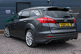 Used 2018 Ford Focus ST-Line Grey - Interior and Exterior details 4