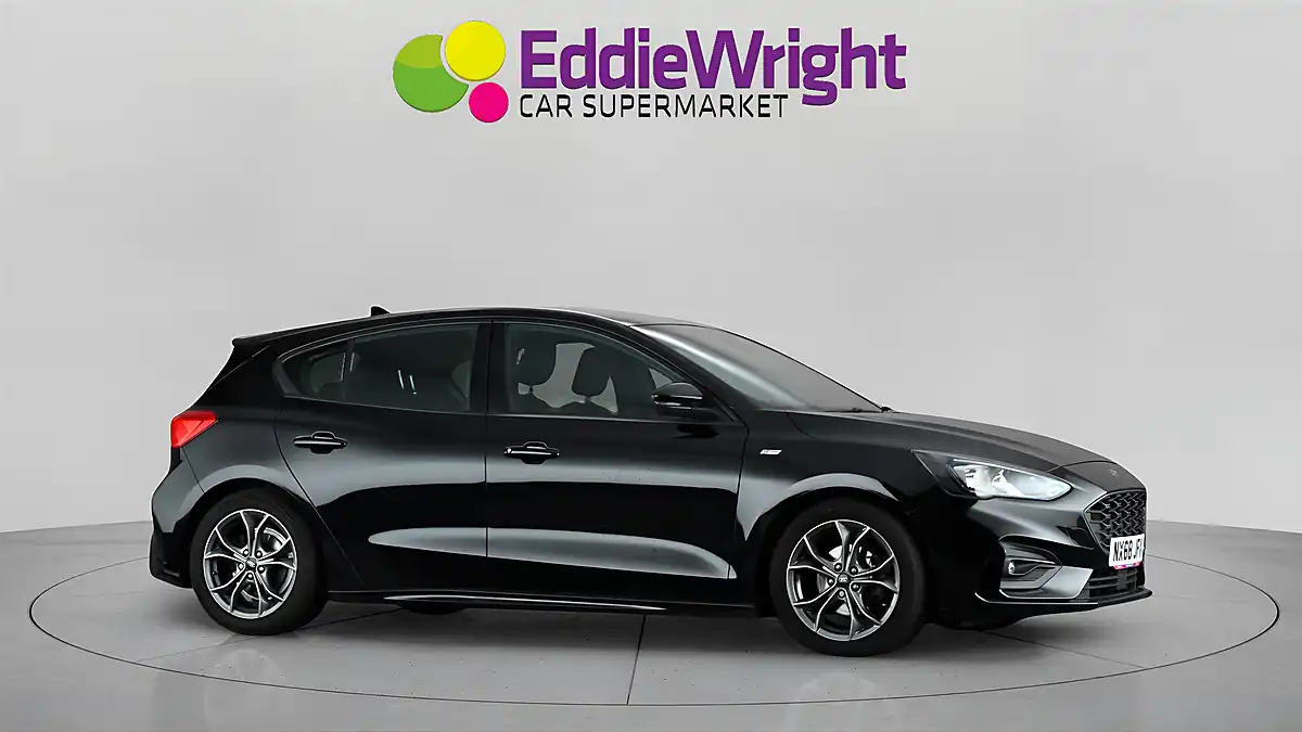 Used 2018 Ford Focus ST-Line Nav Black - Interior and Exterior details 9