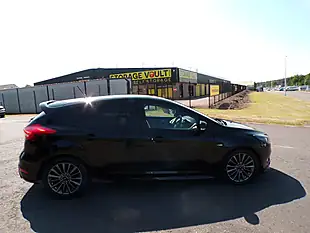 Used 2018 Ford Focus ST-Line Navigator Black - Interior and Exterior details 12