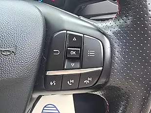 Used 2018 Ford Focus ST-Line Red - Interior and Exterior details 20