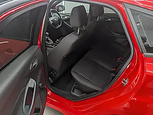 Used 2018 Ford Focus ST-Line Red - Interior and Exterior details 18