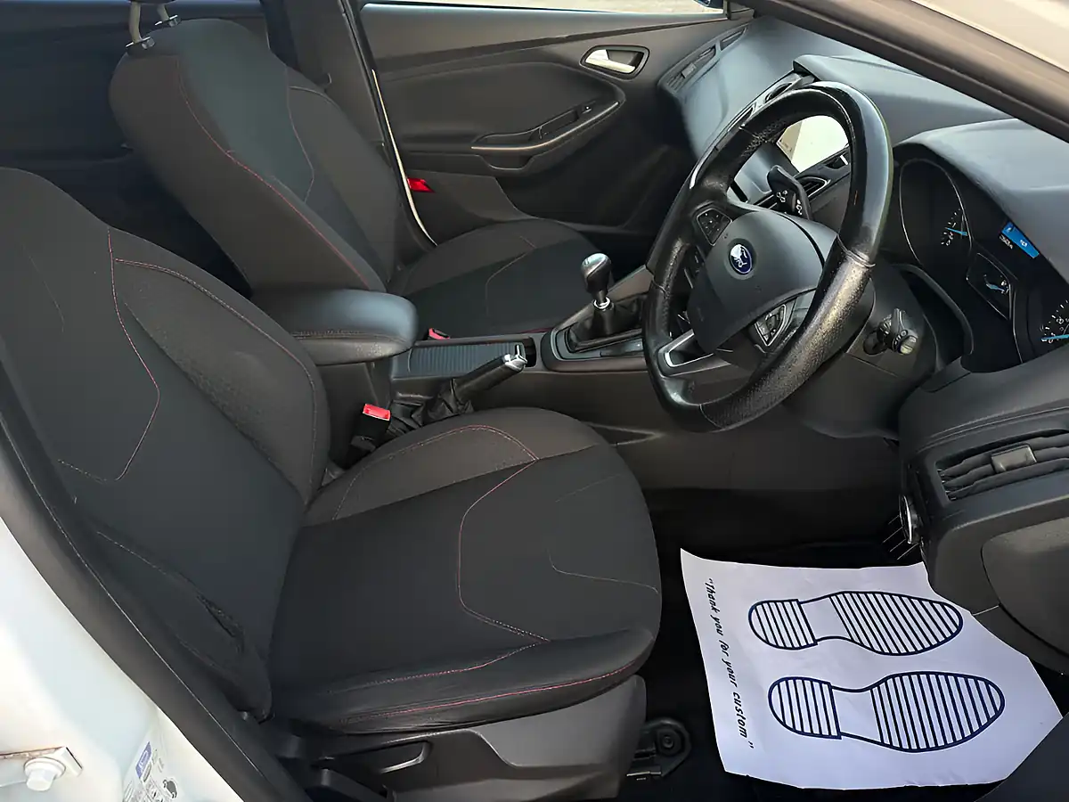 Used 2018 Ford Focus ST-Line White - Interior and Exterior details 16