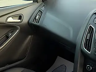 Used 2018 Ford Focus ST-Line White - Interior and Exterior details 18