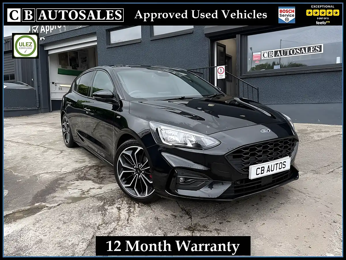 Used 2018 Ford Focus ST-Line X Black - Front View