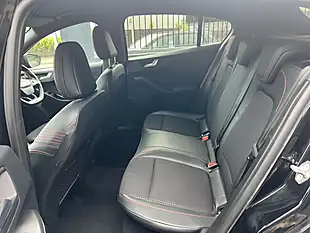 Used 2018 Ford Focus ST-Line X Black - Interior and Exterior details 13