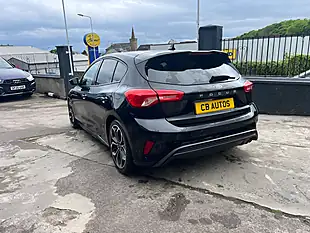 Used 2018 Ford Focus ST-Line X Black - Interior and Exterior details 6