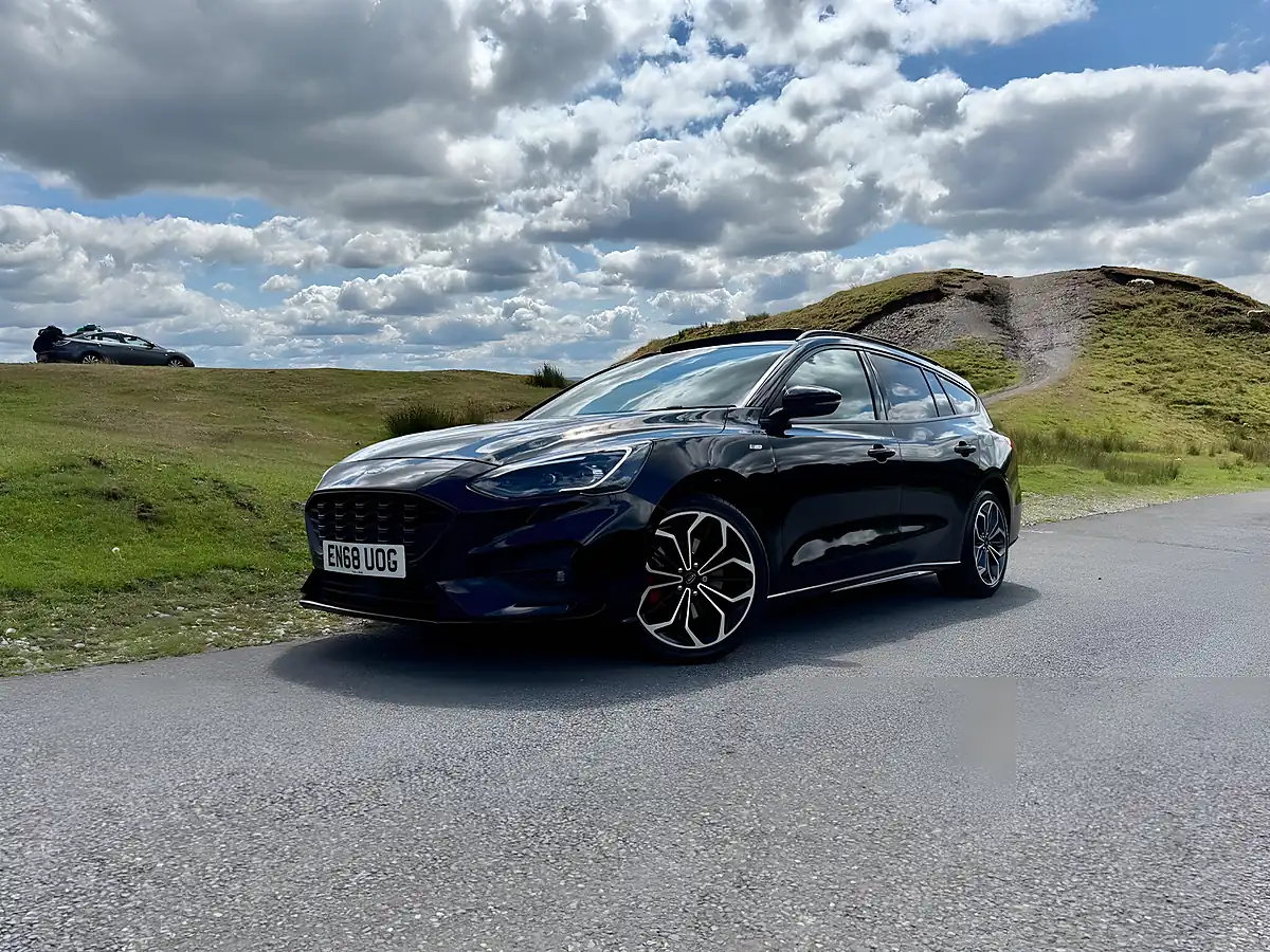Used 2018 Ford Focus ST Line X Black - Interior and Exterior details 13
