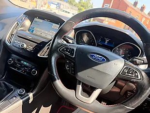 Used 2018 Ford Focus ST-Line X Black - Interior and Exterior details 20