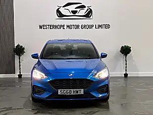 Used 2018 Ford Focus ST-Line X Blue - Interior and Exterior details 13