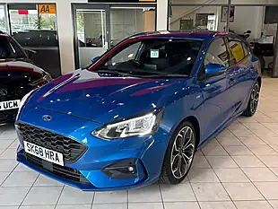 Used 2018 Ford Focus ST-Line X Blue - Interior and Exterior details 4
