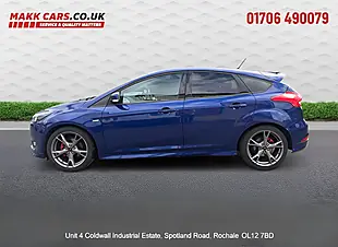 Used 2018 Ford Focus ST-Line X Blue - Interior and Exterior details 5