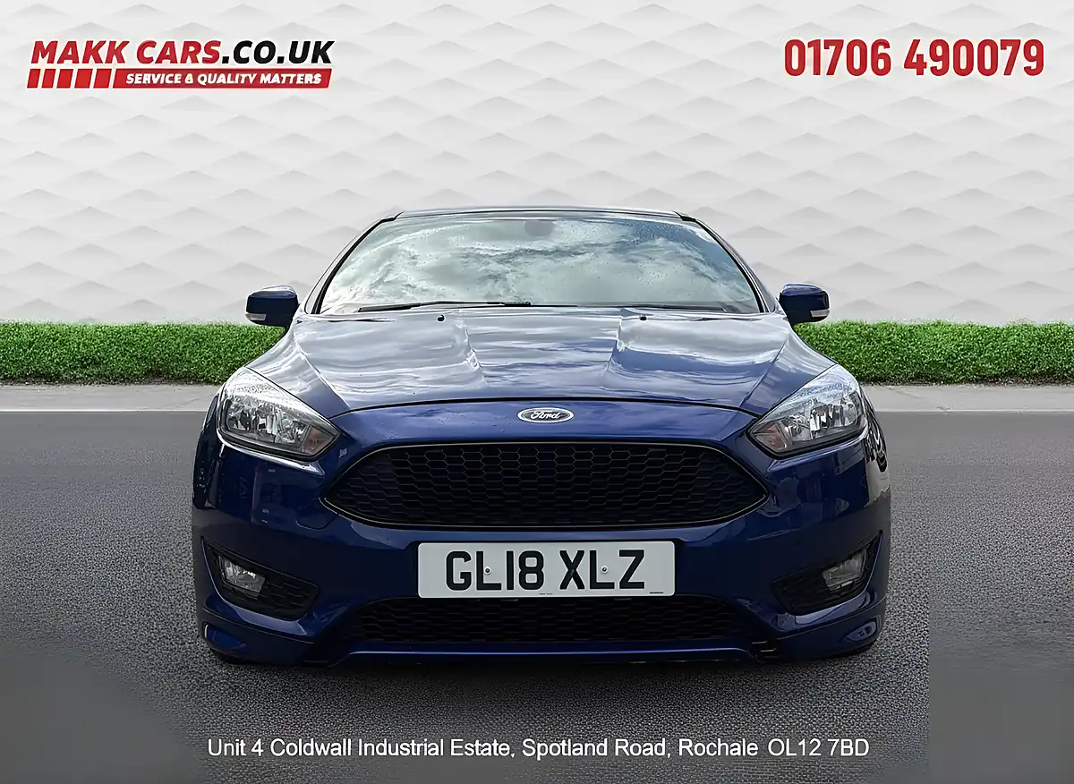 Used 2018 Ford Focus ST-Line X Blue - Interior and Exterior details 7