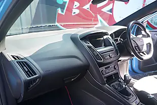 Used 2018 Ford Focus ST-Line X Blue - Interior and Exterior details 20