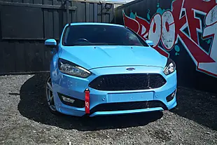 Used 2018 Ford Focus ST-Line X Blue - Interior and Exterior details 3