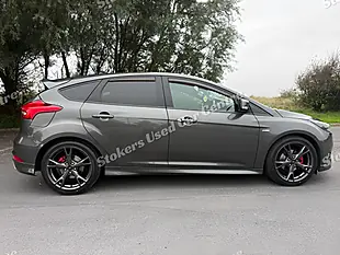 Used 2018 Ford Focus ST-Line X Grey - Interior and Exterior details 2