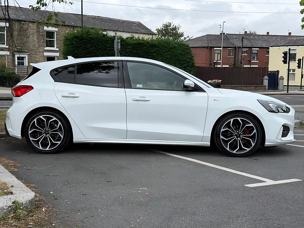 Used 2018 Ford Focus ST-Line X - Interior and Exterior details 8