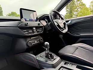 Used 2018 Ford Focus ST-Line X - Interior and Exterior details 9