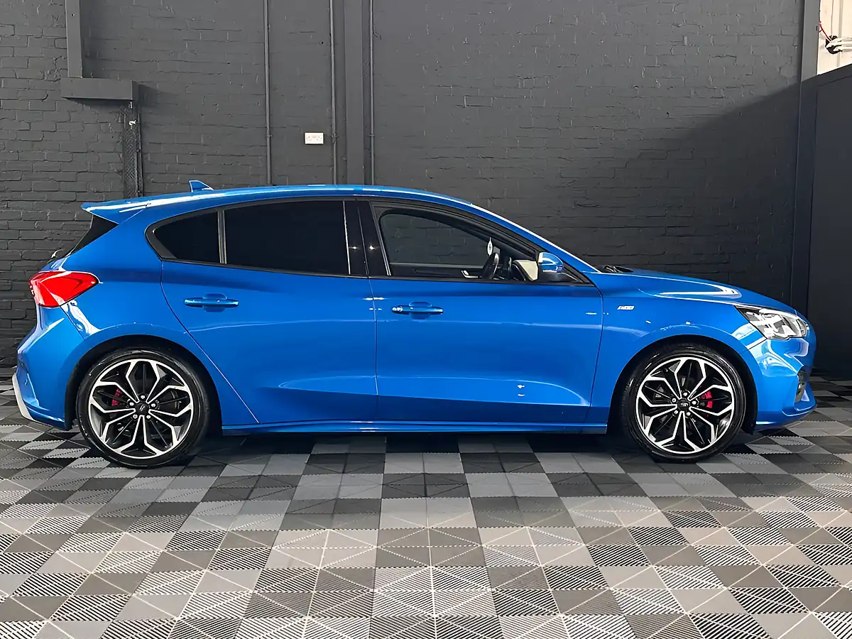 Used 2018 Ford Focus ST-Line X - Interior and Exterior details 19