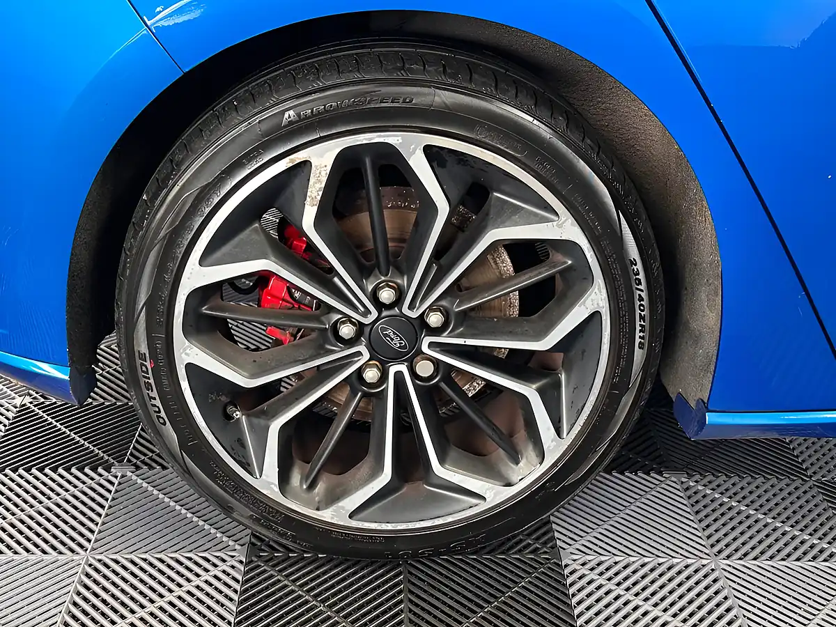 Used 2018 Ford Focus ST-Line X - Interior and Exterior details 6