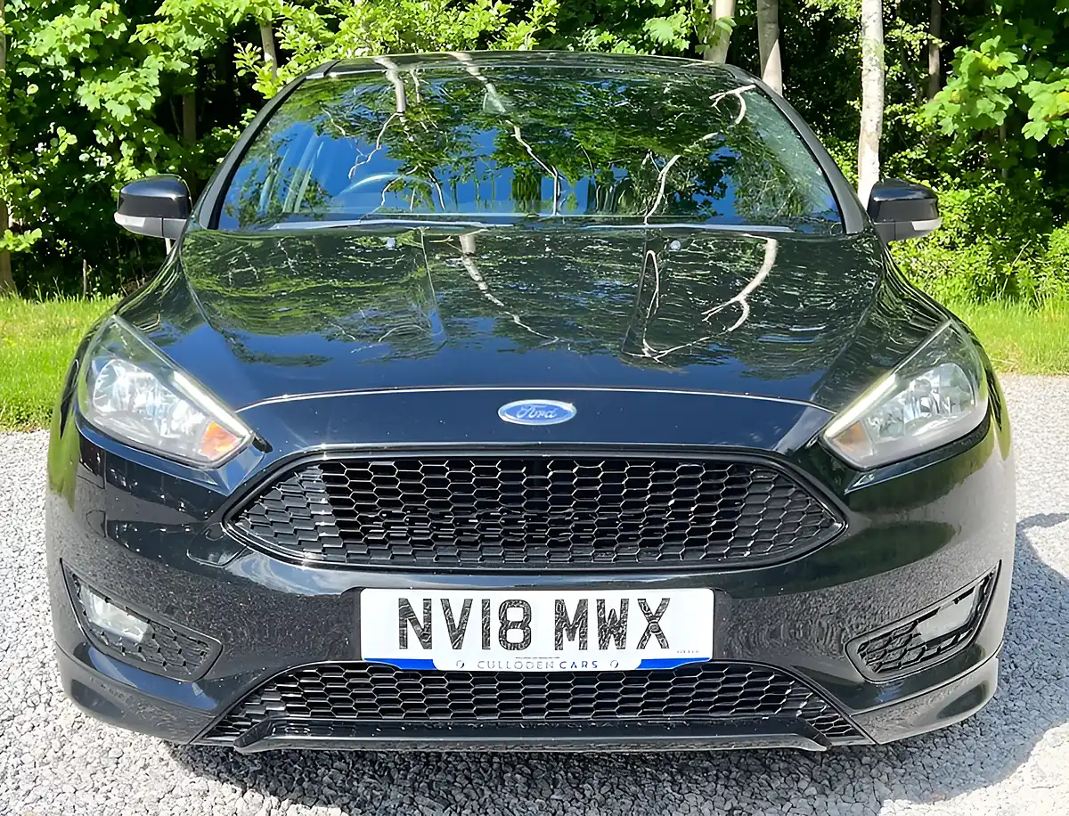 Used 2018 Ford Focus ST-Line X Shadow Black - Interior and Exterior details 8