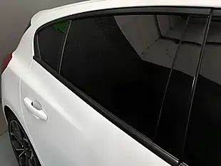 Used 2018 Ford Focus ST-Line X White - Interior and Exterior details 9