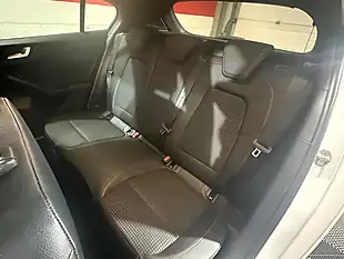 Used 2018 Ford Focus ST-Line X White - Interior and Exterior details 14