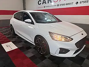 Used 2018 Ford Focus ST-Line X White - Interior and Exterior details 2