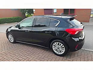 Used 2018 Ford Focus Titanium Black - Interior and Exterior details 11