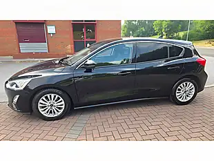 Used 2018 Ford Focus Titanium Black - Interior and Exterior details 14