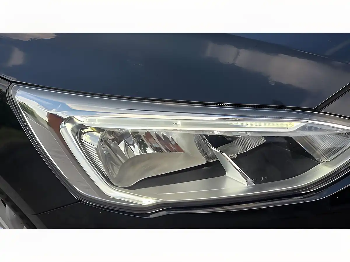 Used 2018 Ford Focus Titanium Black - Interior and Exterior details 3