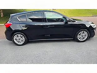 Used 2018 Ford Focus Titanium Black - Interior and Exterior details 6