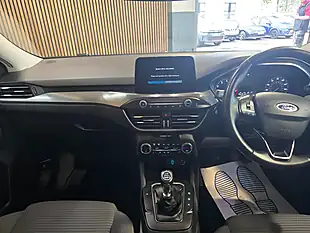 Used 2018 Ford Focus Titanium Blue - Interior and Exterior details 12