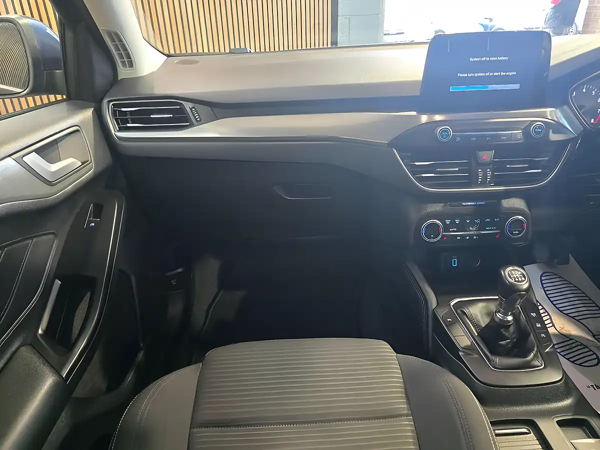 Used 2018 Ford Focus Titanium Blue - Interior and Exterior details 13