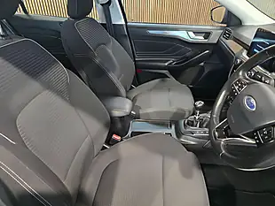 Used 2018 Ford Focus Titanium Blue - Interior and Exterior details 14
