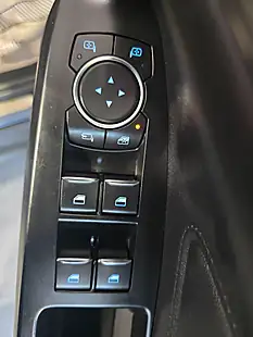 Used 2018 Ford Focus Titanium Blue - Interior and Exterior details 20