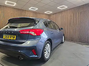 Used 2018 Ford Focus Titanium Blue - Interior and Exterior details 9