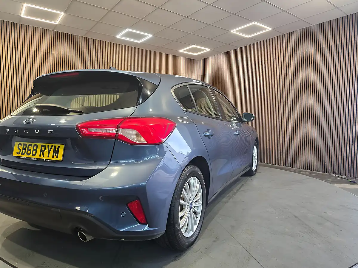 Used 2018 Ford Focus Titanium Blue - Interior and Exterior details 9