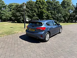 Used 2018 Ford Focus Titanium Blue - Interior and Exterior details 4